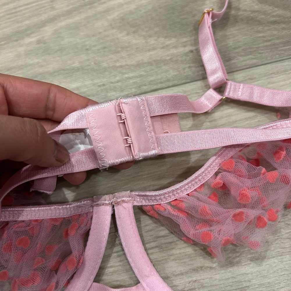 Heart Lingerie Set - Picture 10 of 11
